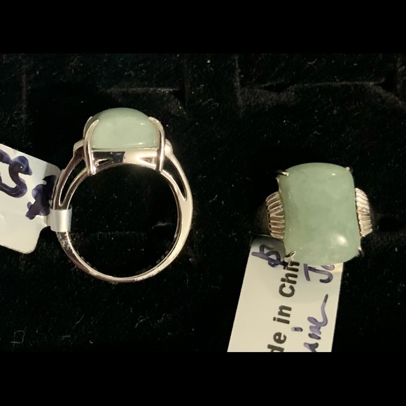 Jade Ringe - Picture 4 of 4
